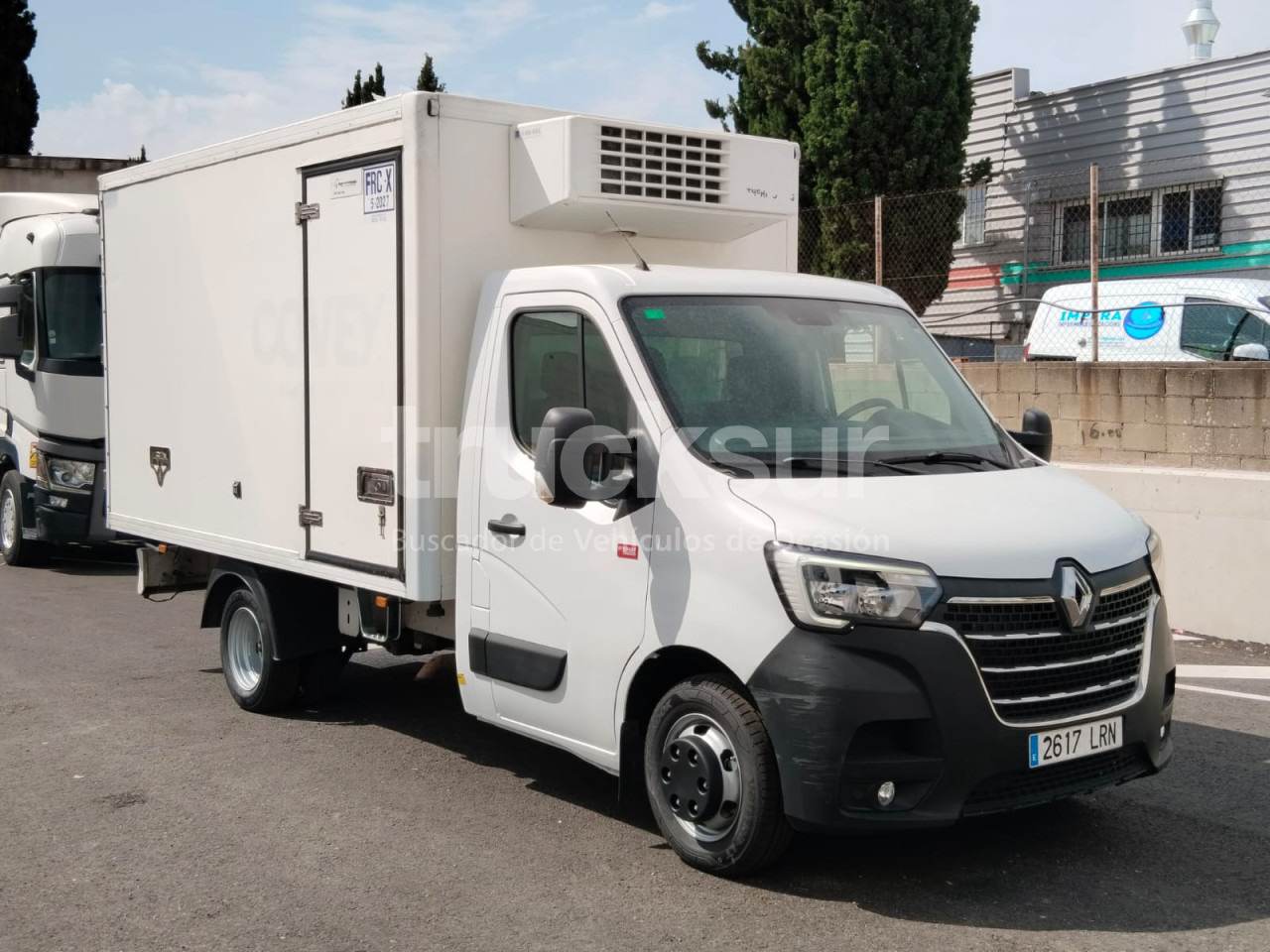 RENAULT 165.35 FRC-X - Refrigerated van: picture 2 RENAULT 165.35 FRC-X - Refrigerated van: picture 2