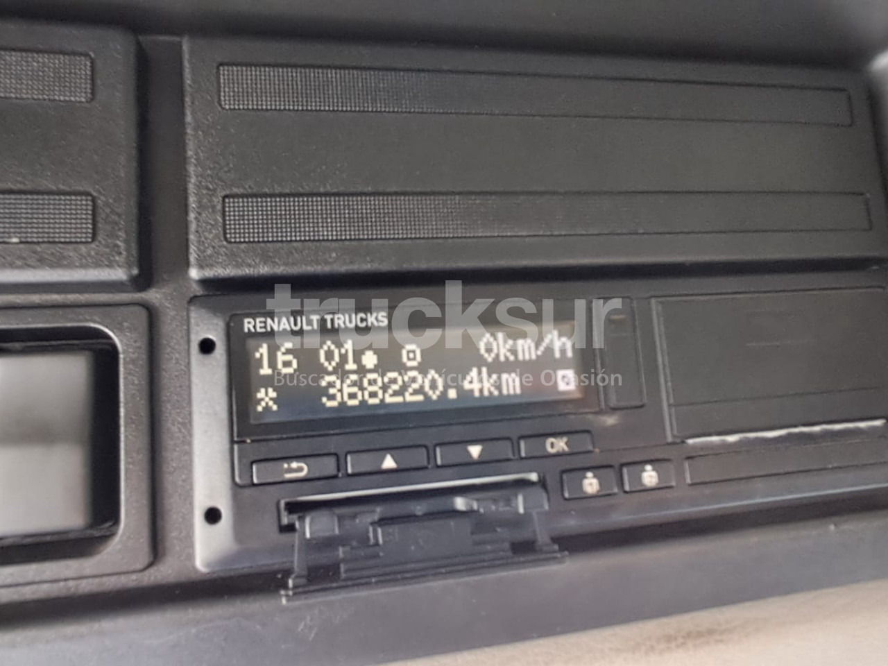 Box truck RENAULT D12.240: picture 14