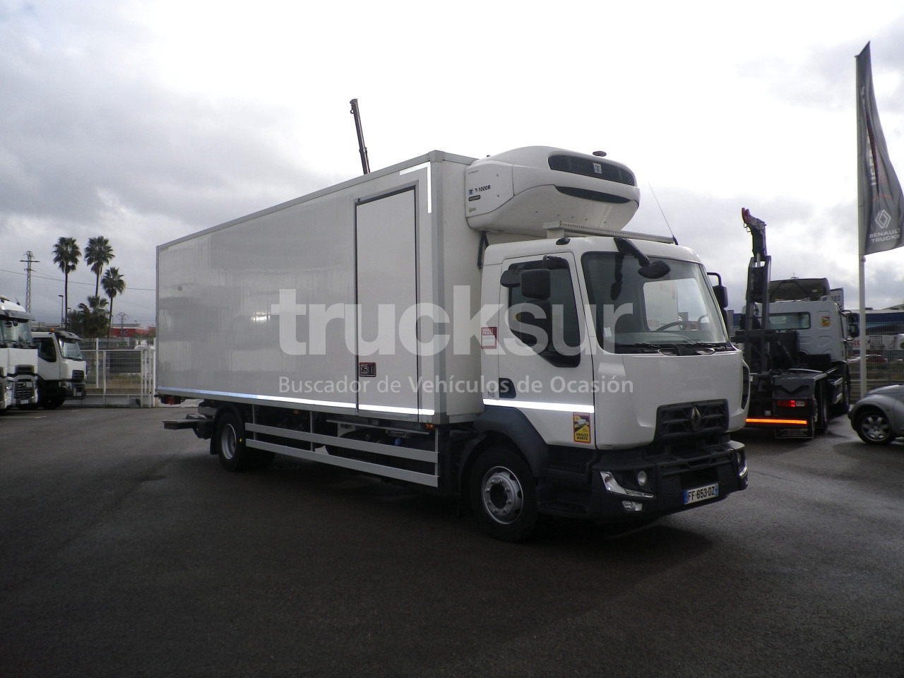 RENAULT D280.16 - Refrigerator truck: picture 2 RENAULT D280.16 - Refrigerator truck: picture 2