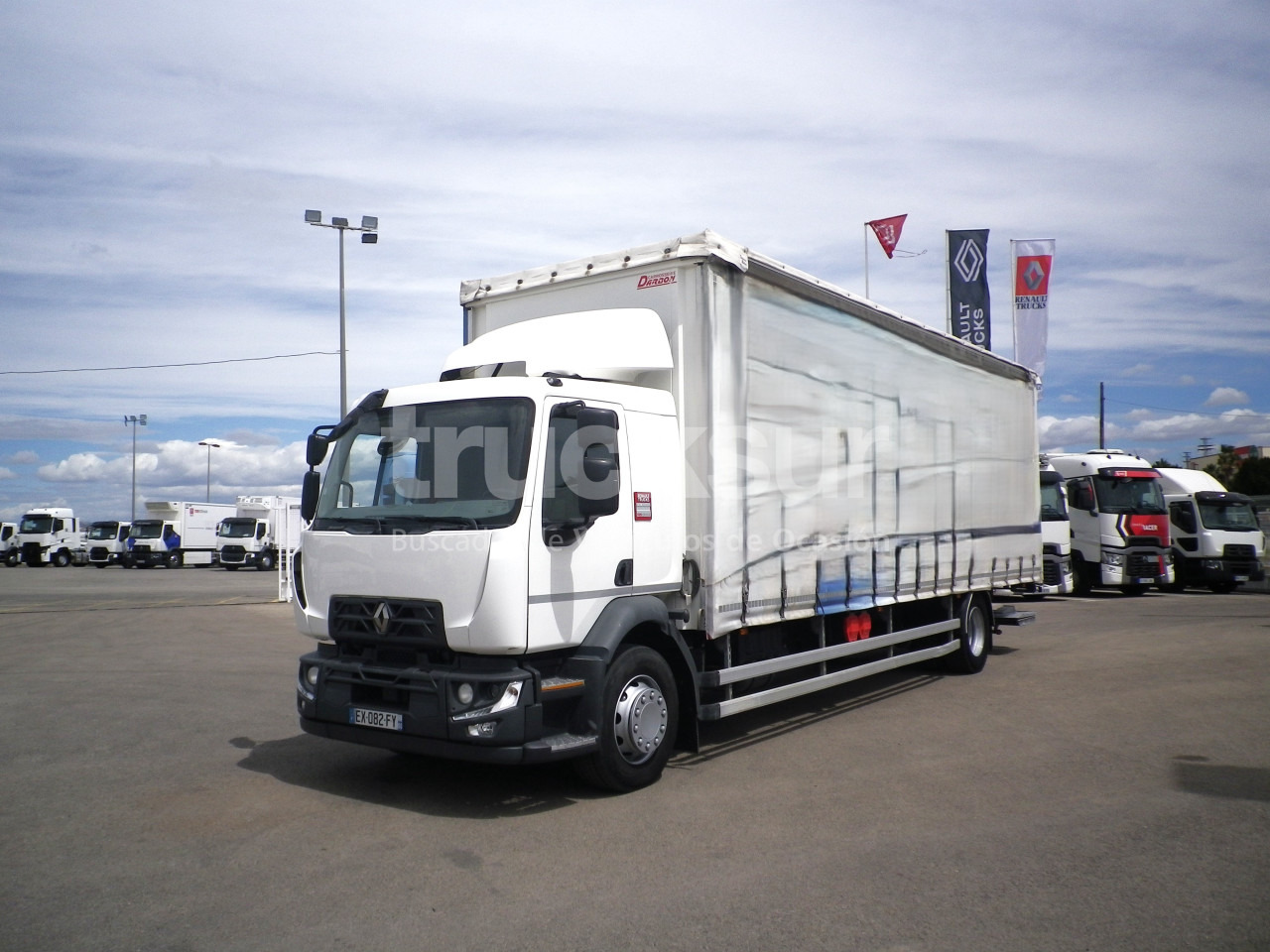 RENAULT D280.18 22P - Curtainsider truck: picture 1 RENAULT D280.18 22P - Curtainsider truck: picture 1