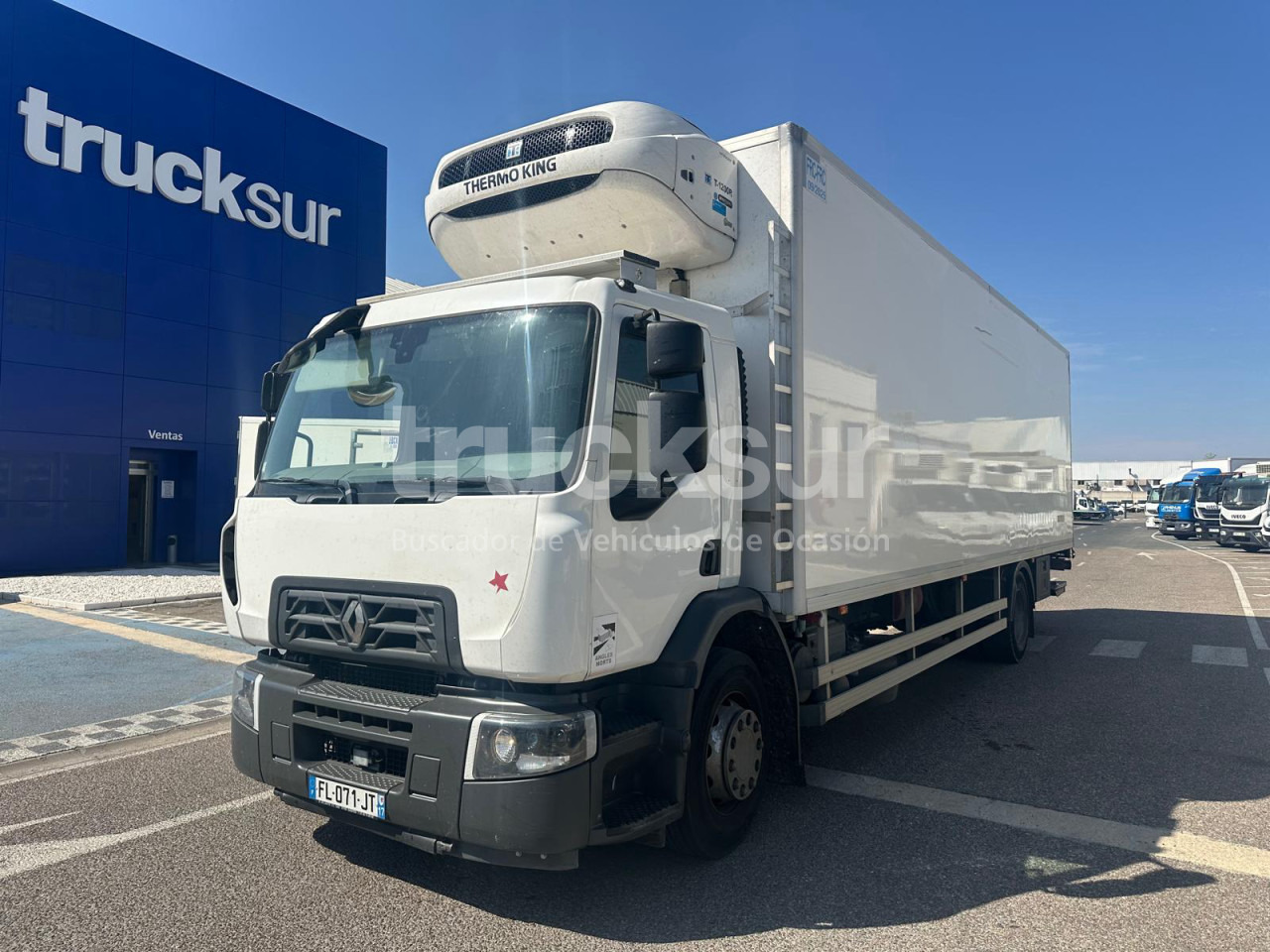 RENAULT D320.18 - Refrigerator truck: picture 1 RENAULT D320.18 - Refrigerator truck: picture 1