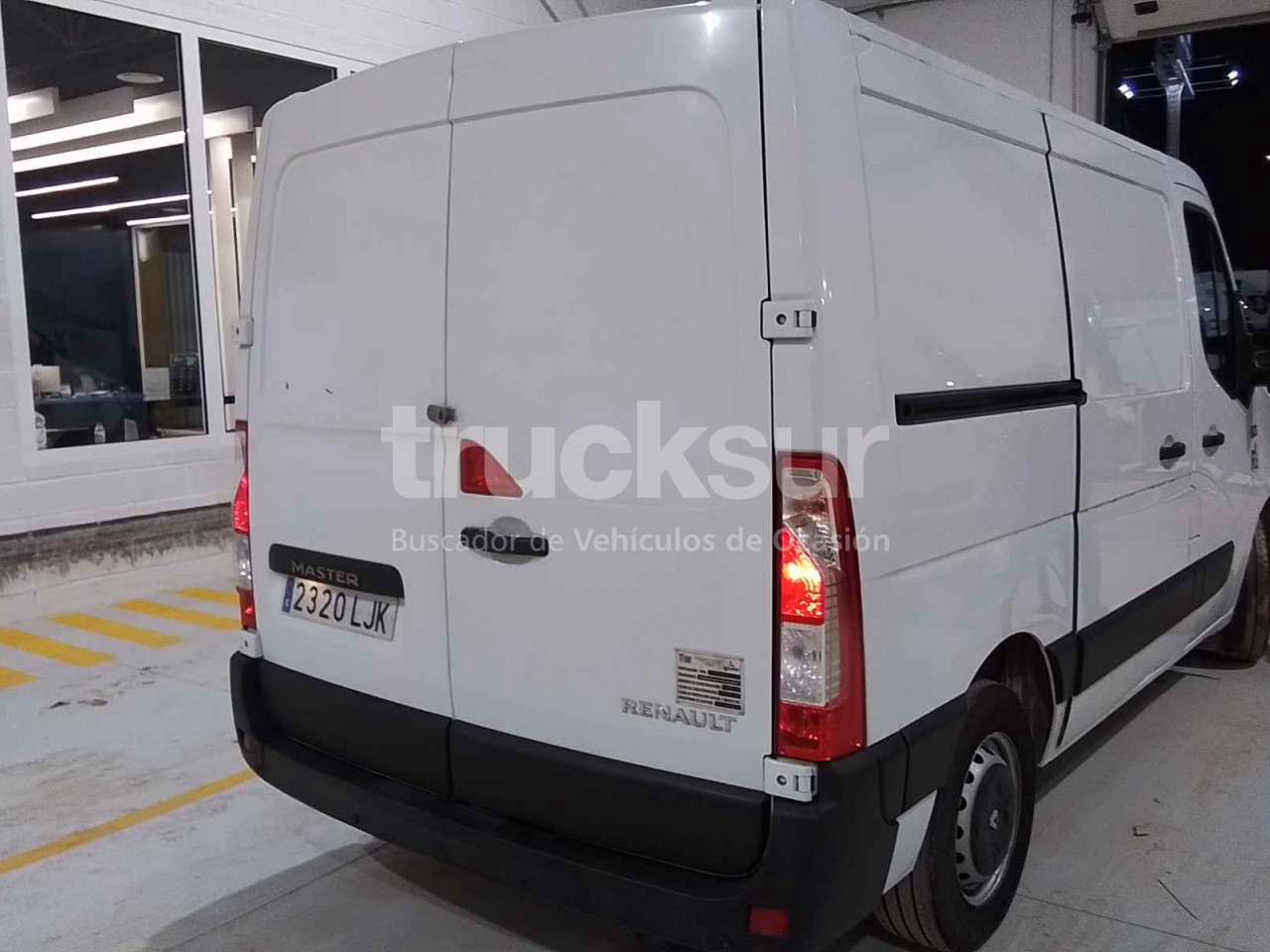 RENAULT MASTER 125.35 - Refrigerated van: picture 2 RENAULT MASTER 125.35 - Refrigerated van: picture 2