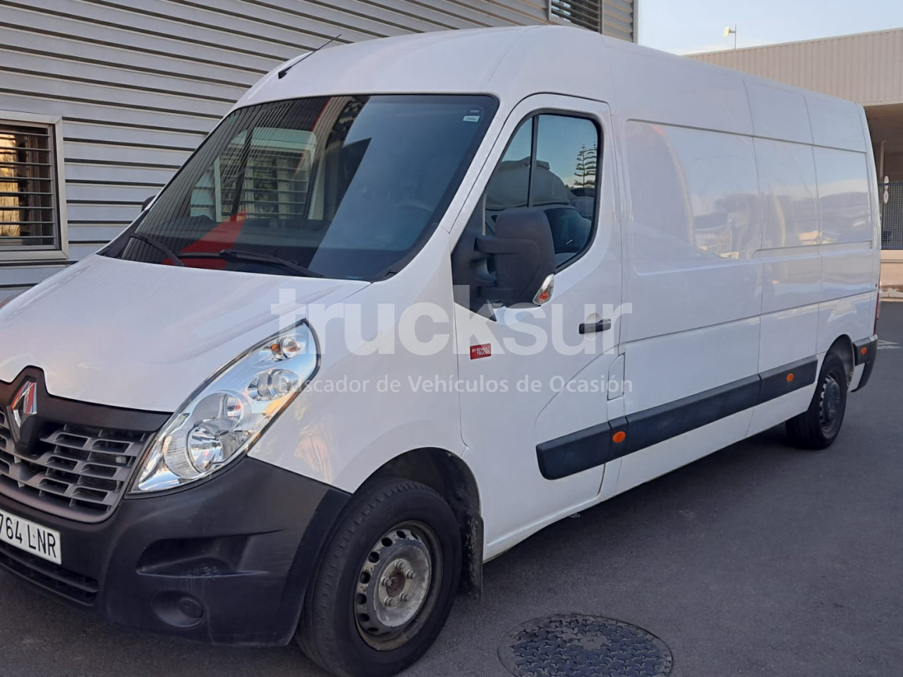 RENAULT MASTER 130.35 L3H2 E6 - Box van: picture 2 RENAULT MASTER 130.35 L3H2 E6 - Box van: picture 2