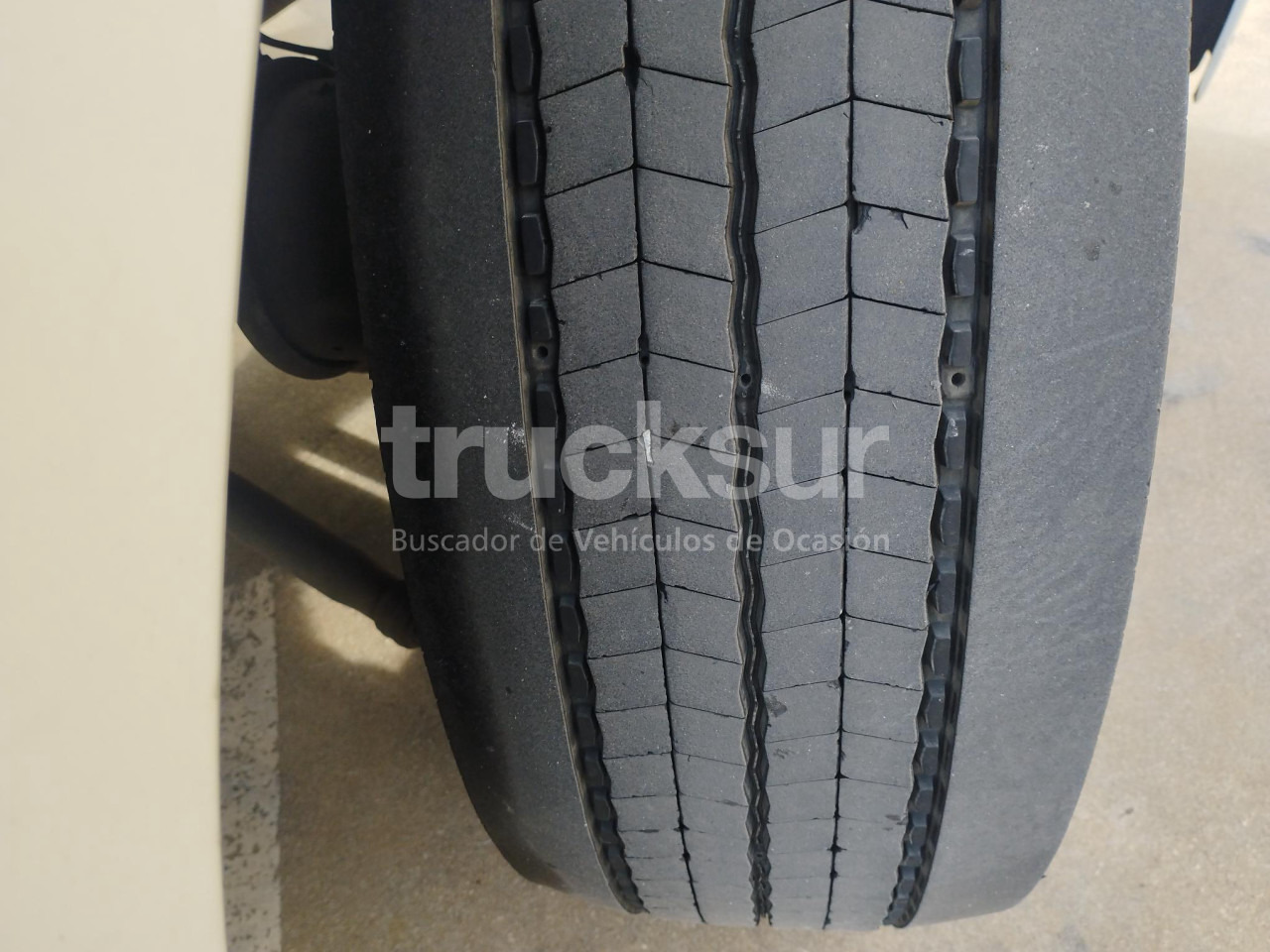 Tractor unit IVECO AS440S56T/P: picture 8