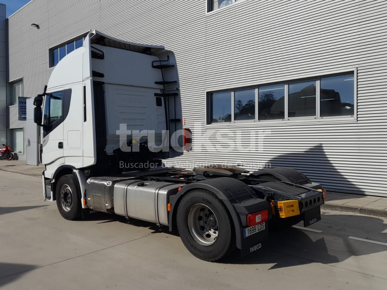 IVECO STRALIS AS440S51T/P HI-WAY - Tractor unit: picture 4 IVECO STRALIS AS440S51T/P HI-WAY - Tractor unit: picture 4