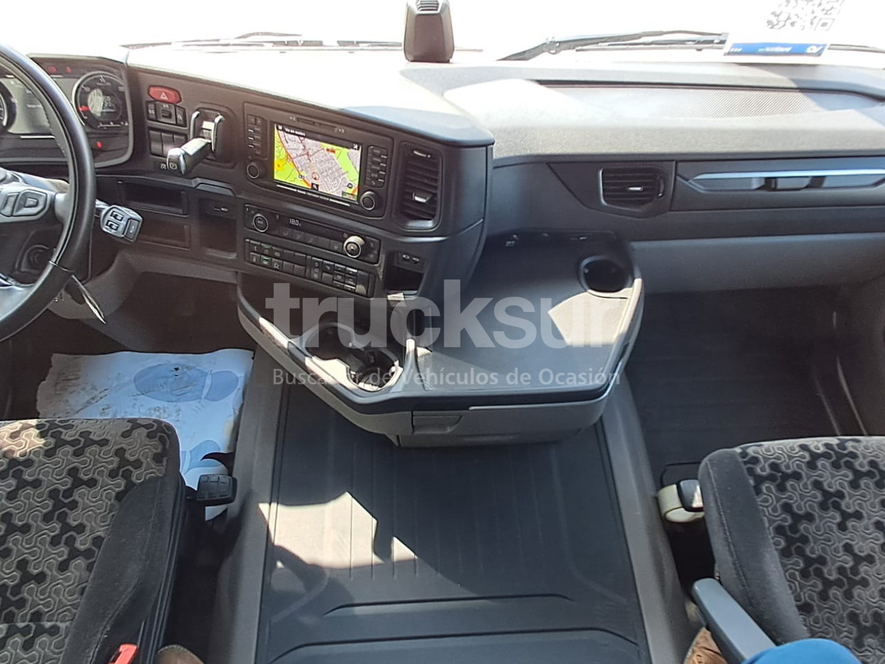 SCANIA R460 - Tractor unit: picture 4 SCANIA R460 - Tractor unit: picture 4