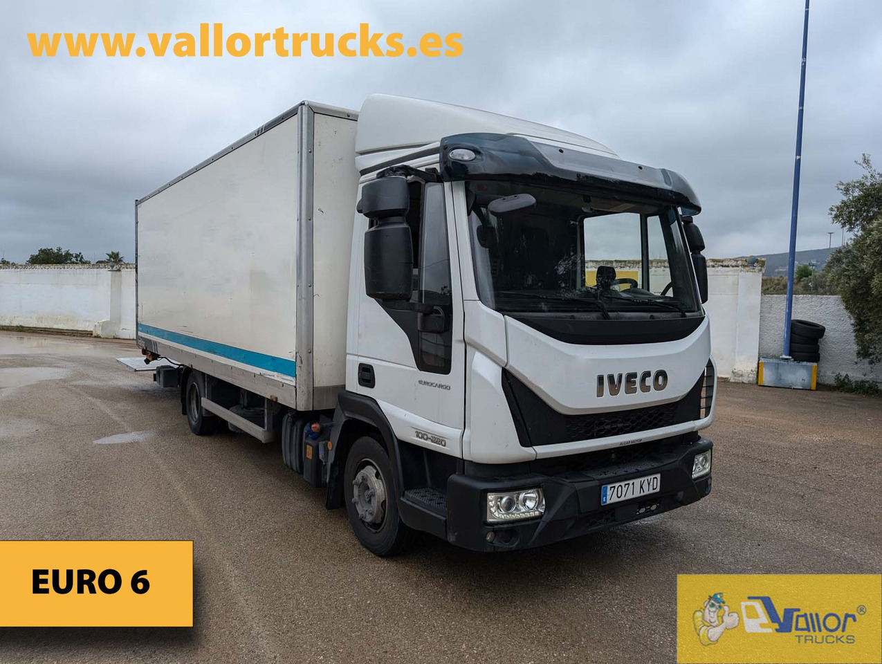 IVECO 100E22 - Box truck: picture 1 IVECO 100E22 - Box truck: picture 1