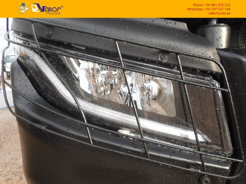 IVECO TWAY 6x4 - TRUCK FOR EXPORT - Tractor unit: picture 3 IVECO TWAY 6x4 - TRUCK FOR EXPORT - Tractor unit: picture 3