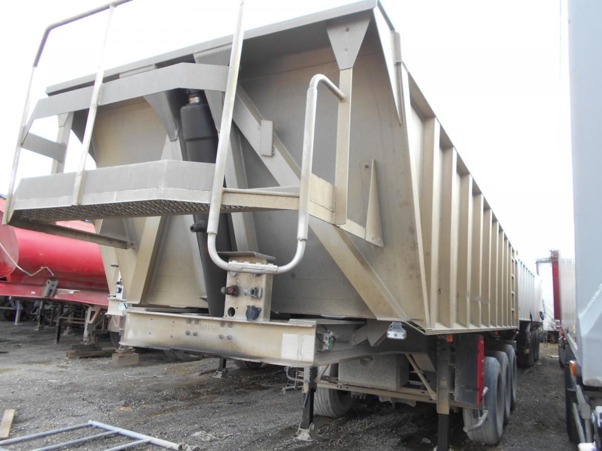 Benalu - Tipper semi-trailer: picture 2 Benalu - Tipper semi-trailer: picture 2