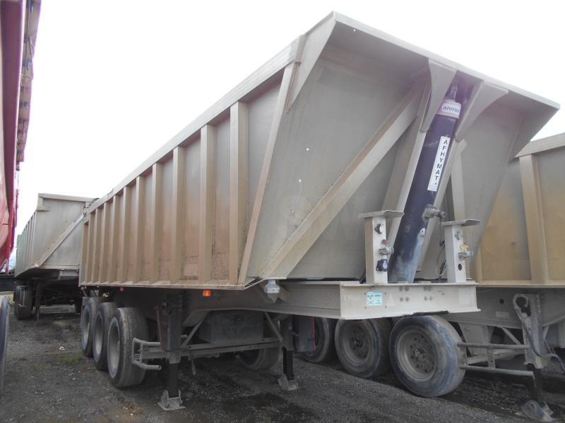 Benalu - Tipper semi-trailer: picture 1 Benalu - Tipper semi-trailer: picture 1