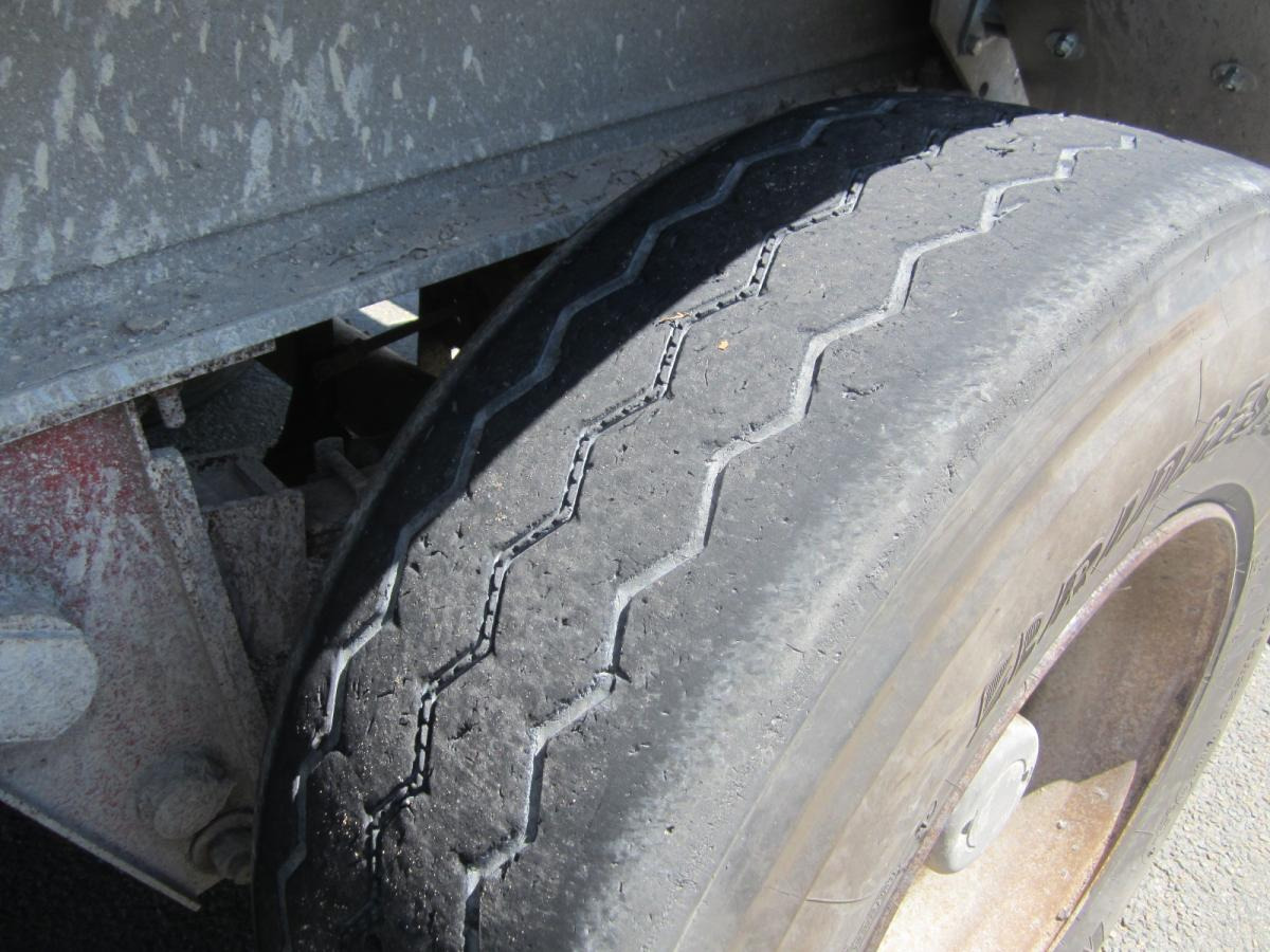 Benalu - Tipper semi-trailer: picture 4 Benalu - Tipper semi-trailer: picture 4