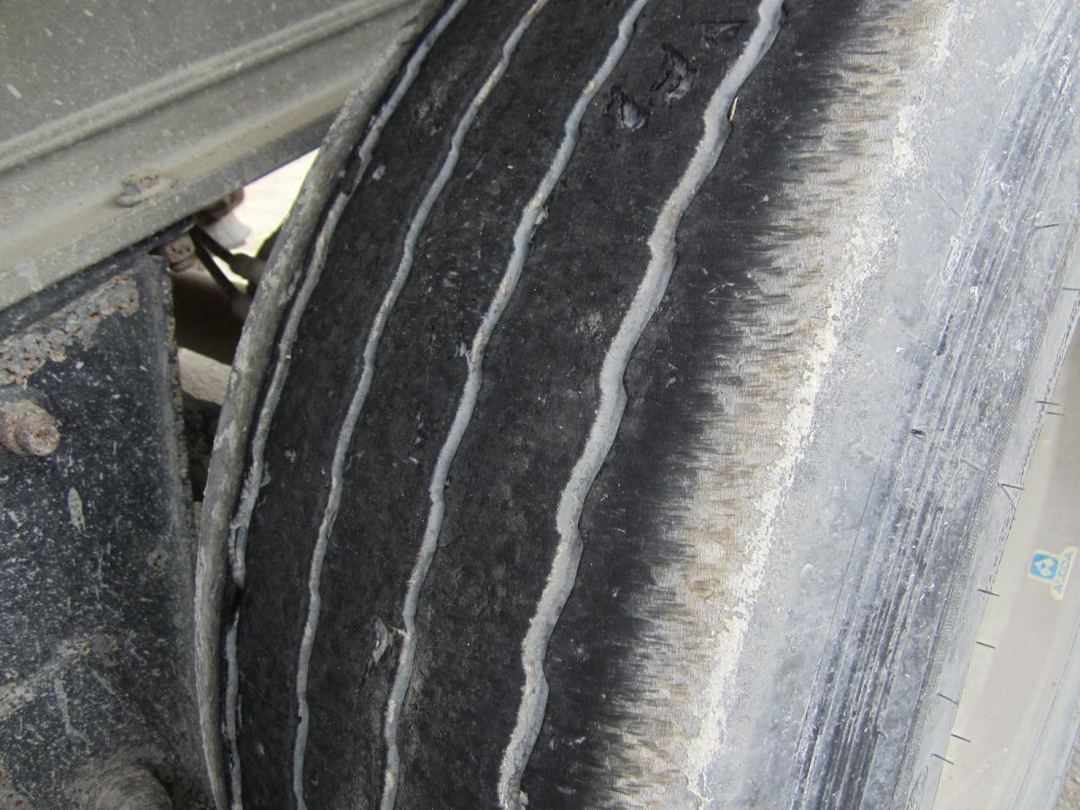 Benalu - Tipper semi-trailer: picture 2 Benalu - Tipper semi-trailer: picture 2