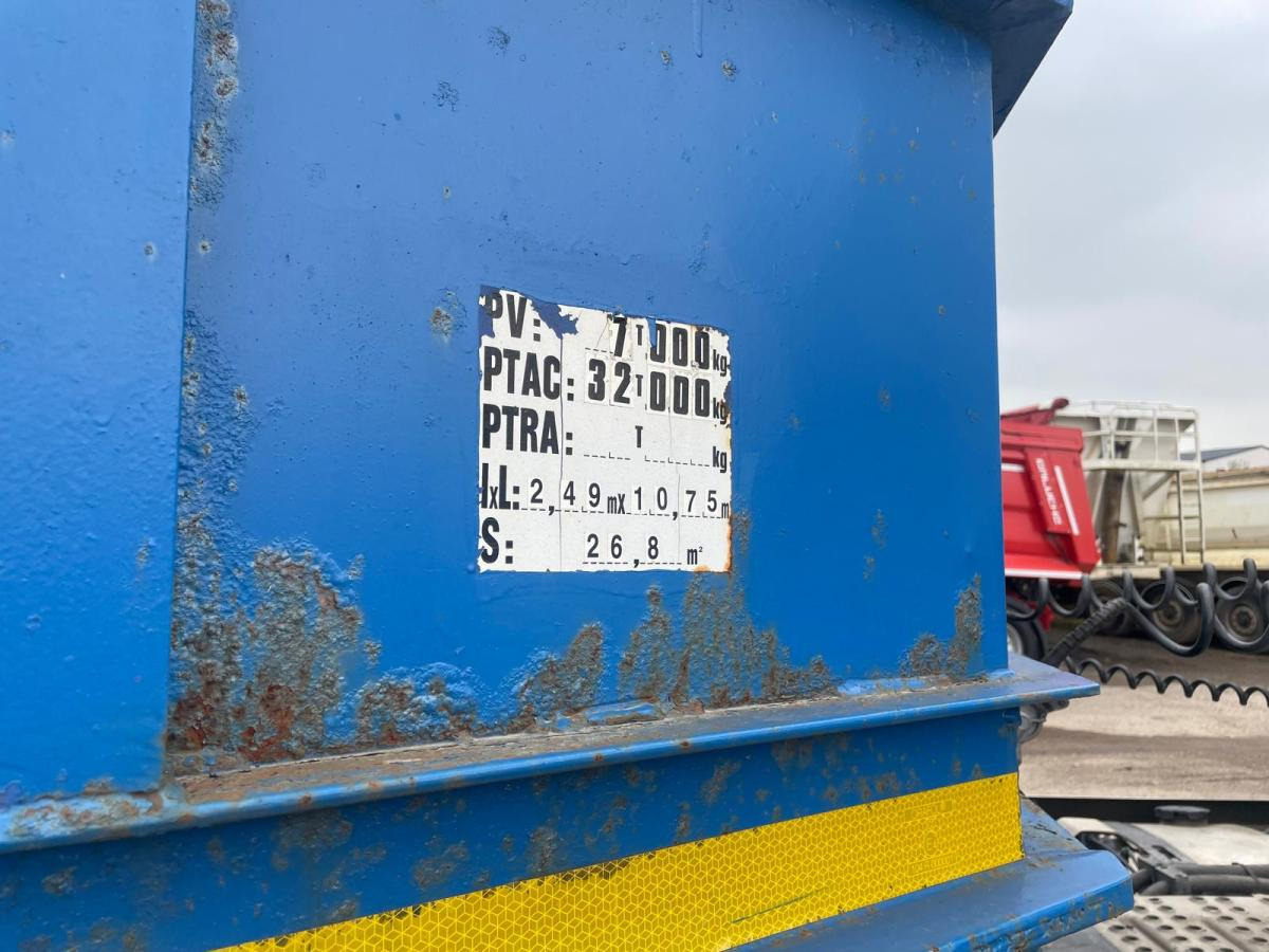 Castera - Low loader semi-trailer: picture 5 Castera - Low loader semi-trailer: picture 5