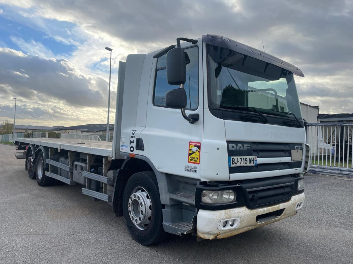 DAF CF75 310 - Dropside/ Flatbed truck: picture 1 DAF CF75 310 - Dropside/ Flatbed truck: picture 1