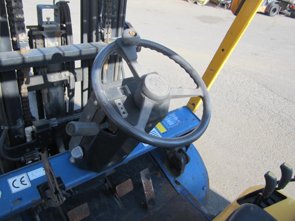 Daewoo G50SC-5 - LPG forklift: picture 5 Daewoo G50SC-5 - LPG forklift: picture 5