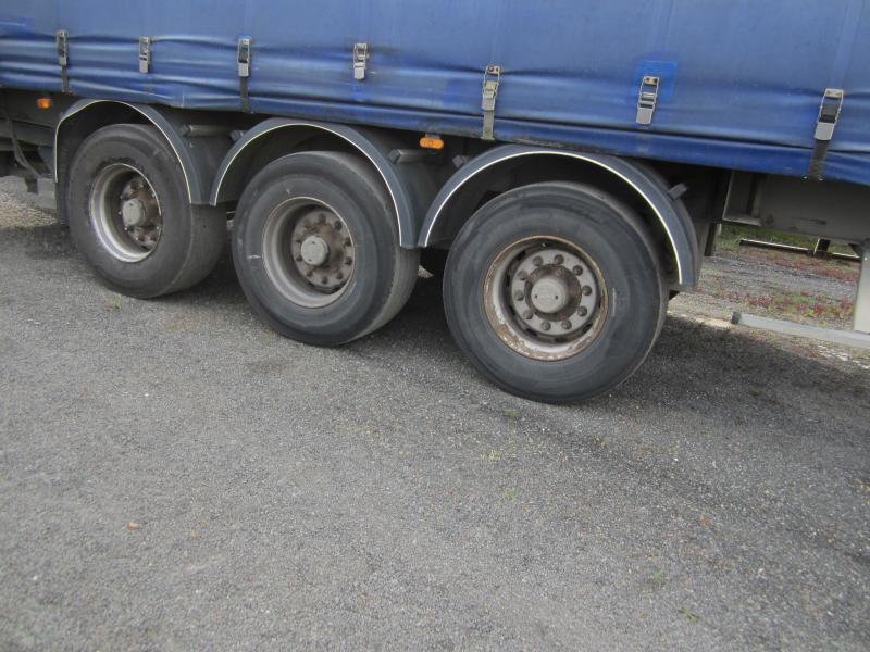 Fruehauf - Curtainsider semi-trailer: picture 3 Fruehauf - Curtainsider semi-trailer: picture 3