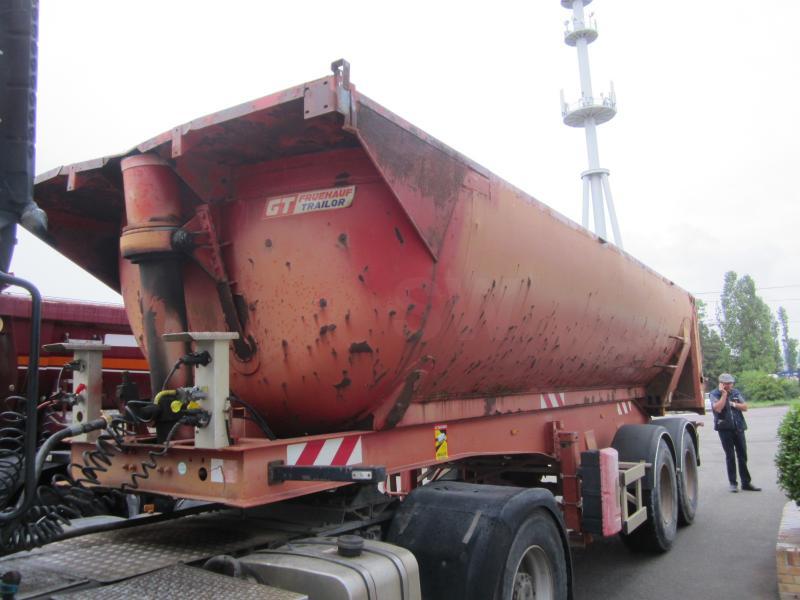 General Trailers - Tipper semi-trailer: picture 1 General Trailers - Tipper semi-trailer: picture 1