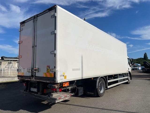 Renault Gamme D 280.19 - Refrigerator truck: picture 5 Renault Gamme D 280.19 - Refrigerator truck: picture 5
