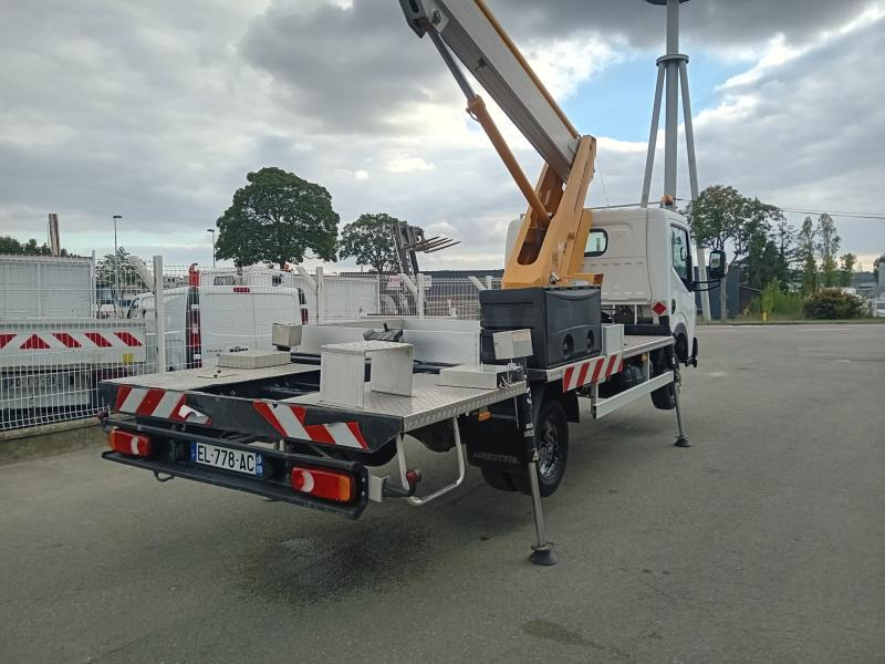 Renault Maxity 120 DXI - Aerial platform, Commercial vehicle: picture 2 Renault Maxity 120 DXI - Aerial platform, Commercial vehicle: picture 2