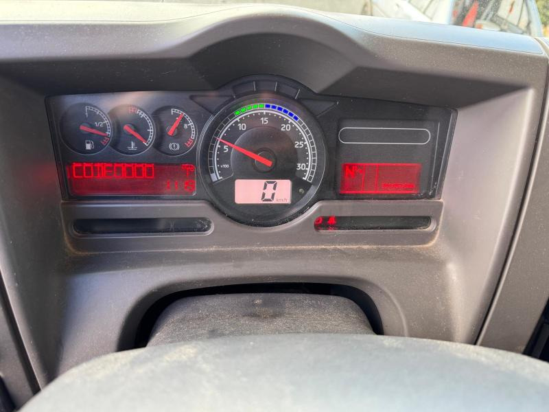 Tank truck for transportation of fuel Renault Premium 370 DXI: picture 23 Tank truck for transportation of fuel Renault Premium 370 DXI: picture 23