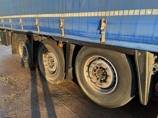 Schmitz Cargobull - Curtainsider semi-trailer: picture 5 Schmitz Cargobull - Curtainsider semi-trailer: picture 5