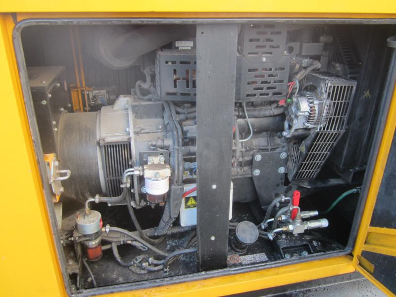 Sdmo R44 - Generator set: picture 5 Sdmo R44 - Generator set: picture 5