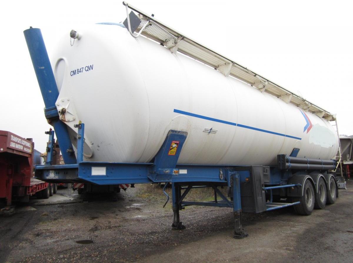Spitzer - Tank semi-trailer: picture 1 Spitzer - Tank semi-trailer: picture 1