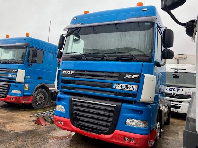 DAF XF105 460 - Tractor unit: picture 2 DAF XF105 460 - Tractor unit: picture 2