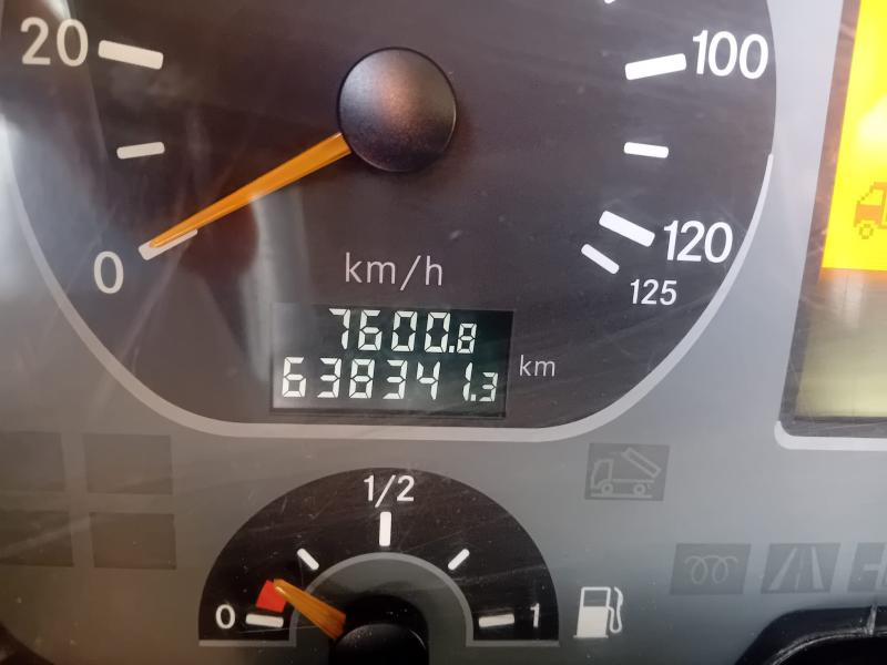 Mercedes Actros 3350 - Tractor unit: picture 5 Mercedes Actros 3350 - Tractor unit: picture 5