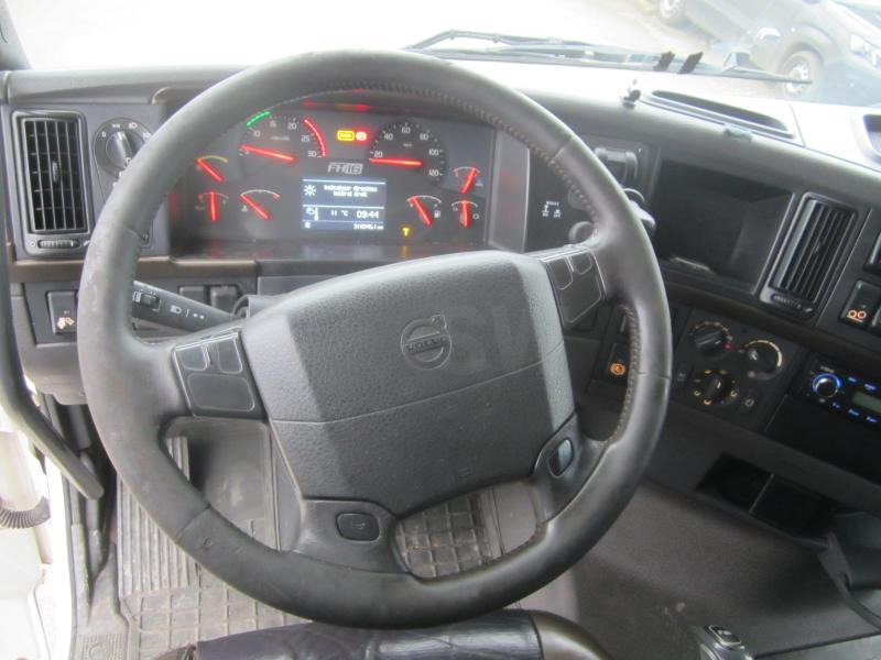 Tractor unit Volvo FH16 600: picture 22