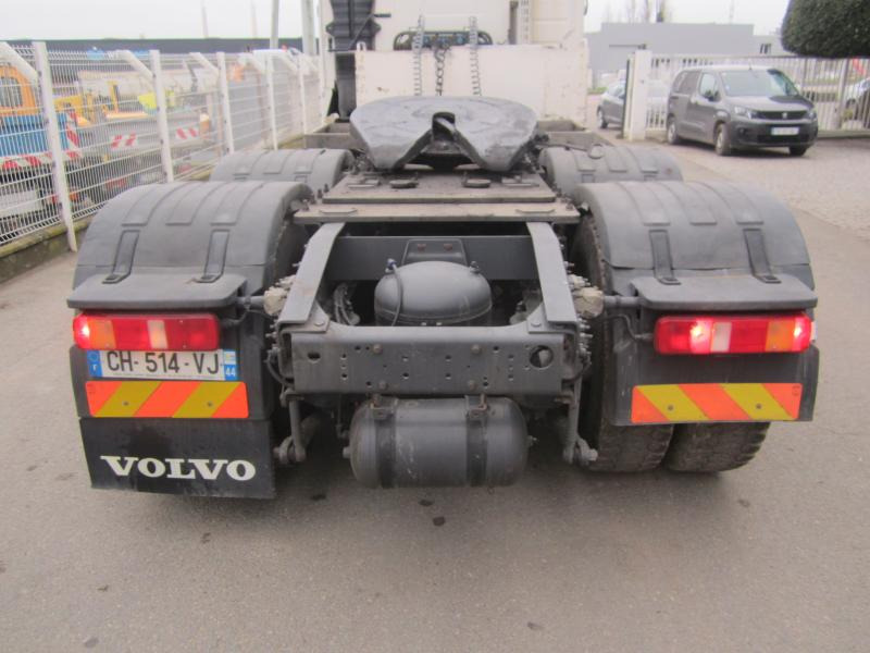Tractor unit Volvo FH16 600: picture 12