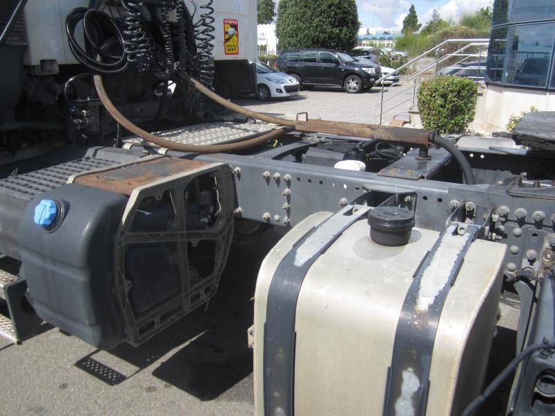 Tractor unit Volvo FMX 460: picture 7