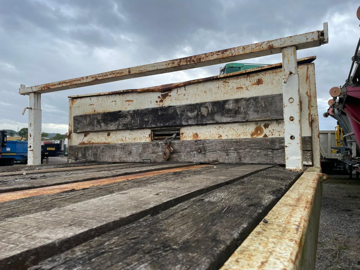 Verem - Low loader semi-trailer: picture 5 Verem - Low loader semi-trailer: picture 5