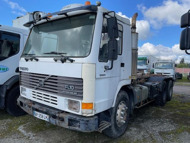 Volvo FL10 - Hook lift truck: picture 1 Volvo FL10 - Hook lift truck: picture 1
