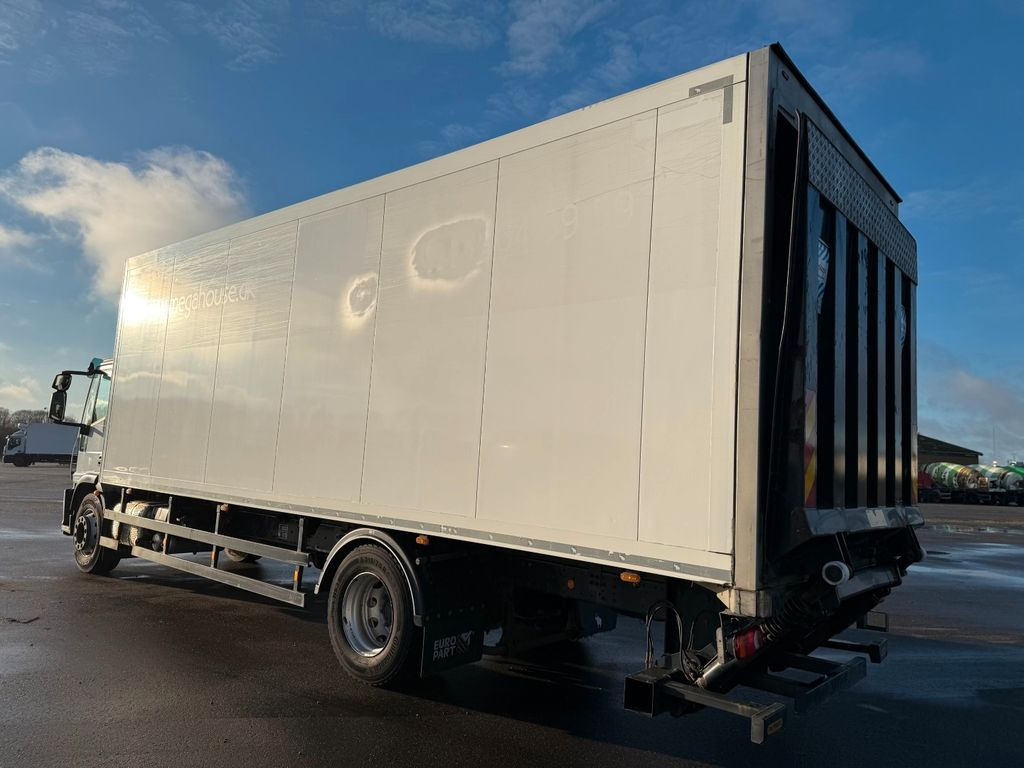 Iveco 180E32 Schmitz / Thermo King T-1200R Spectrum - Refrigerator truck: picture 4 Iveco 180E32 Schmitz / Thermo King T-1200R Spectrum - Refrigerator truck: picture 4