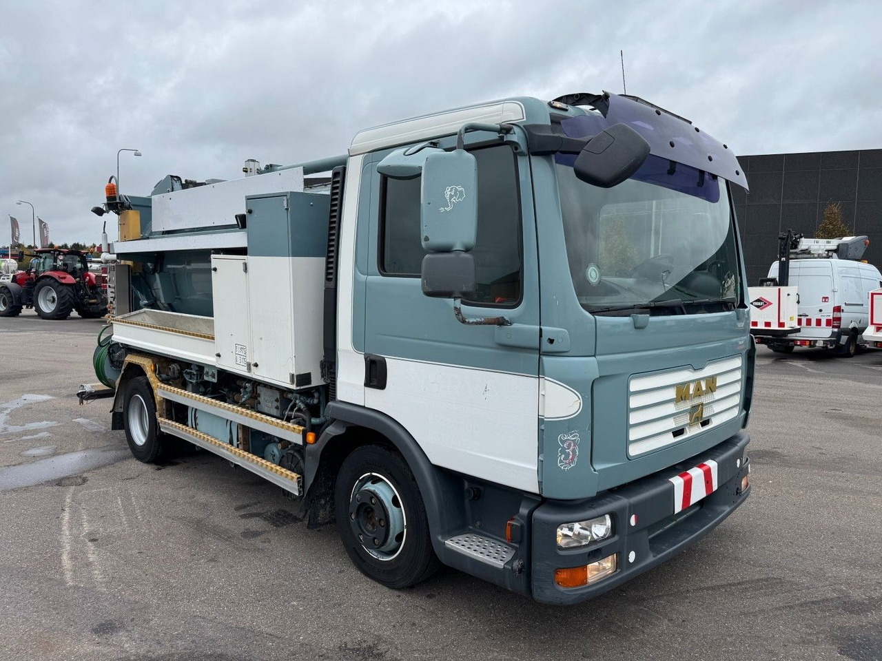 MAN TGL 12.240 4x2 Hvidtved Larsen SLP 5.5 - Vacuum truck: picture 2 MAN TGL 12.240 4x2 Hvidtved Larsen SLP 5.5 - Vacuum truck: picture 2