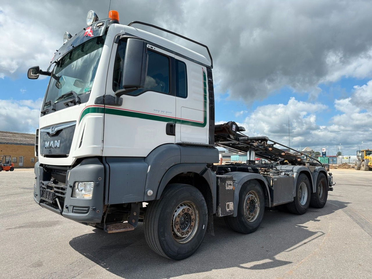 MAN TGS 35.500 8x4 HMF Tipper / Kipper / Euro 6 - Tipper: picture 1 MAN TGS 35.500 8x4 HMF Tipper / Kipper / Euro 6 - Tipper: picture 1