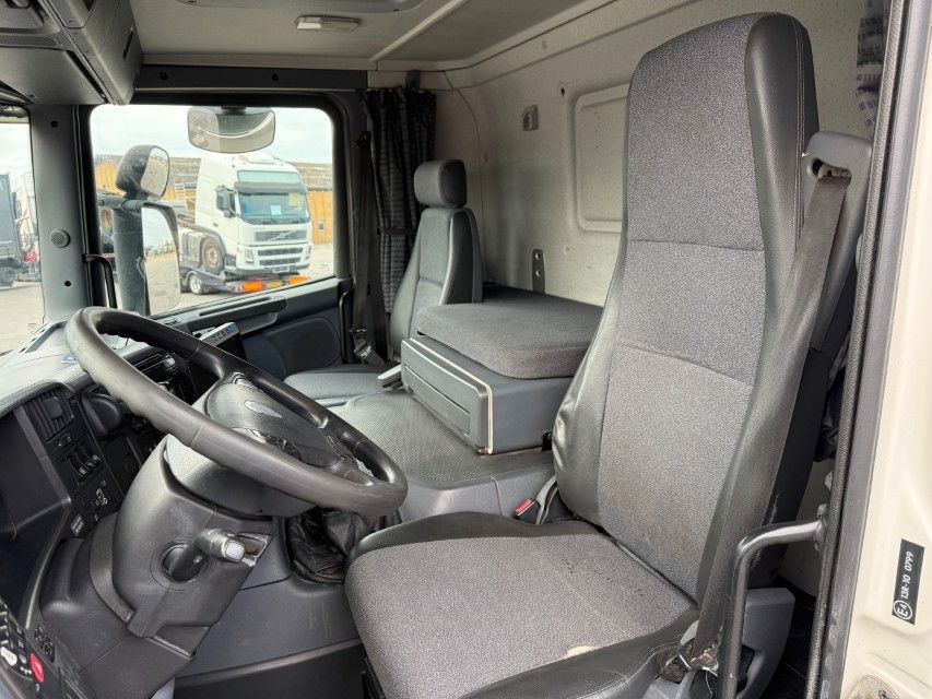 Scania P380 LB 6x24 Hvidtved Larsen FlexLine 310 - Vacuum truck: picture 5 Scania P380 LB 6x24 Hvidtved Larsen FlexLine 310 - Vacuum truck: picture 5