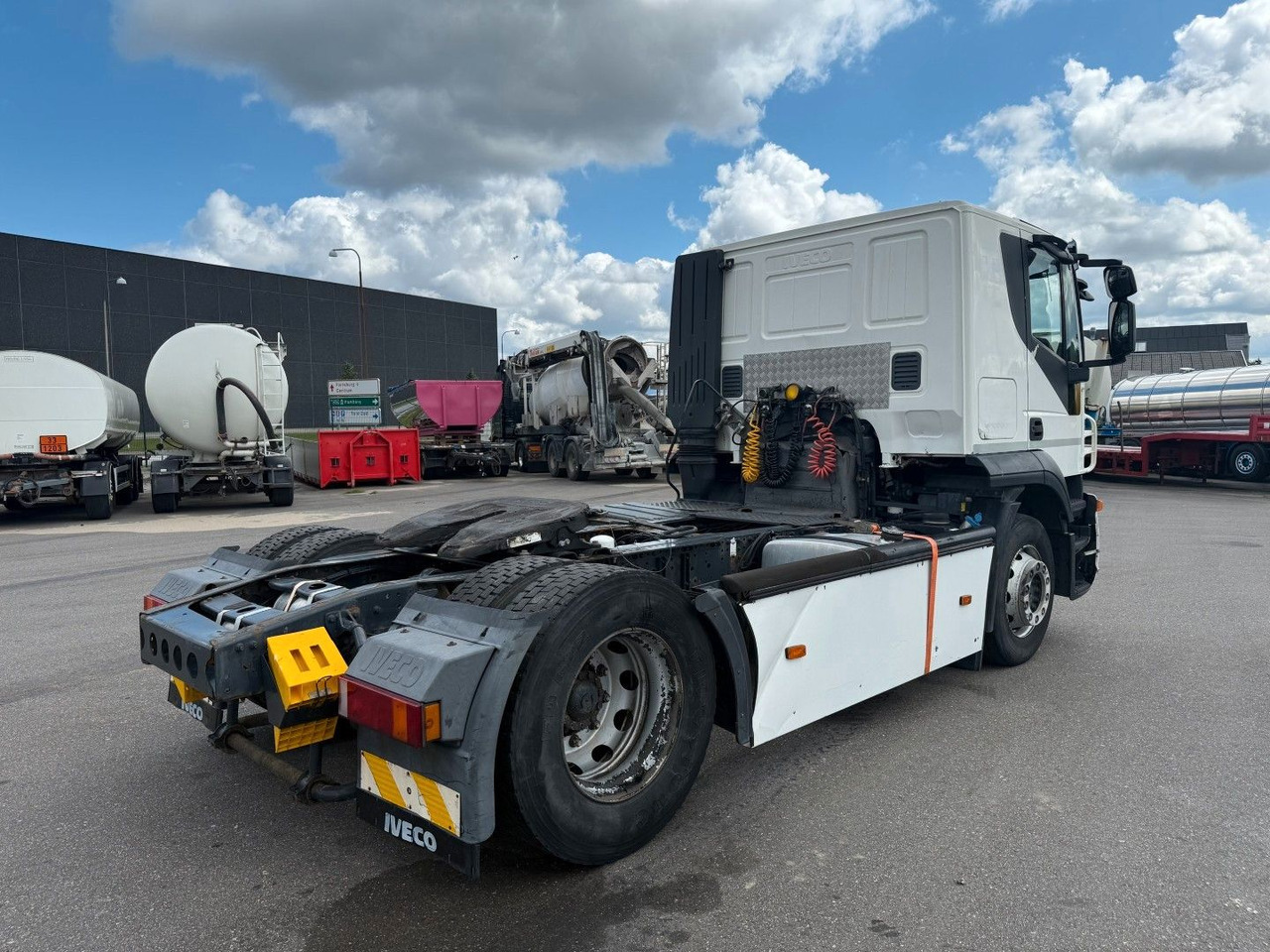 Iveco Stralis AT440S36T 4x2 - Tractor unit: picture 3 Iveco Stralis AT440S36T 4x2 - Tractor unit: picture 3