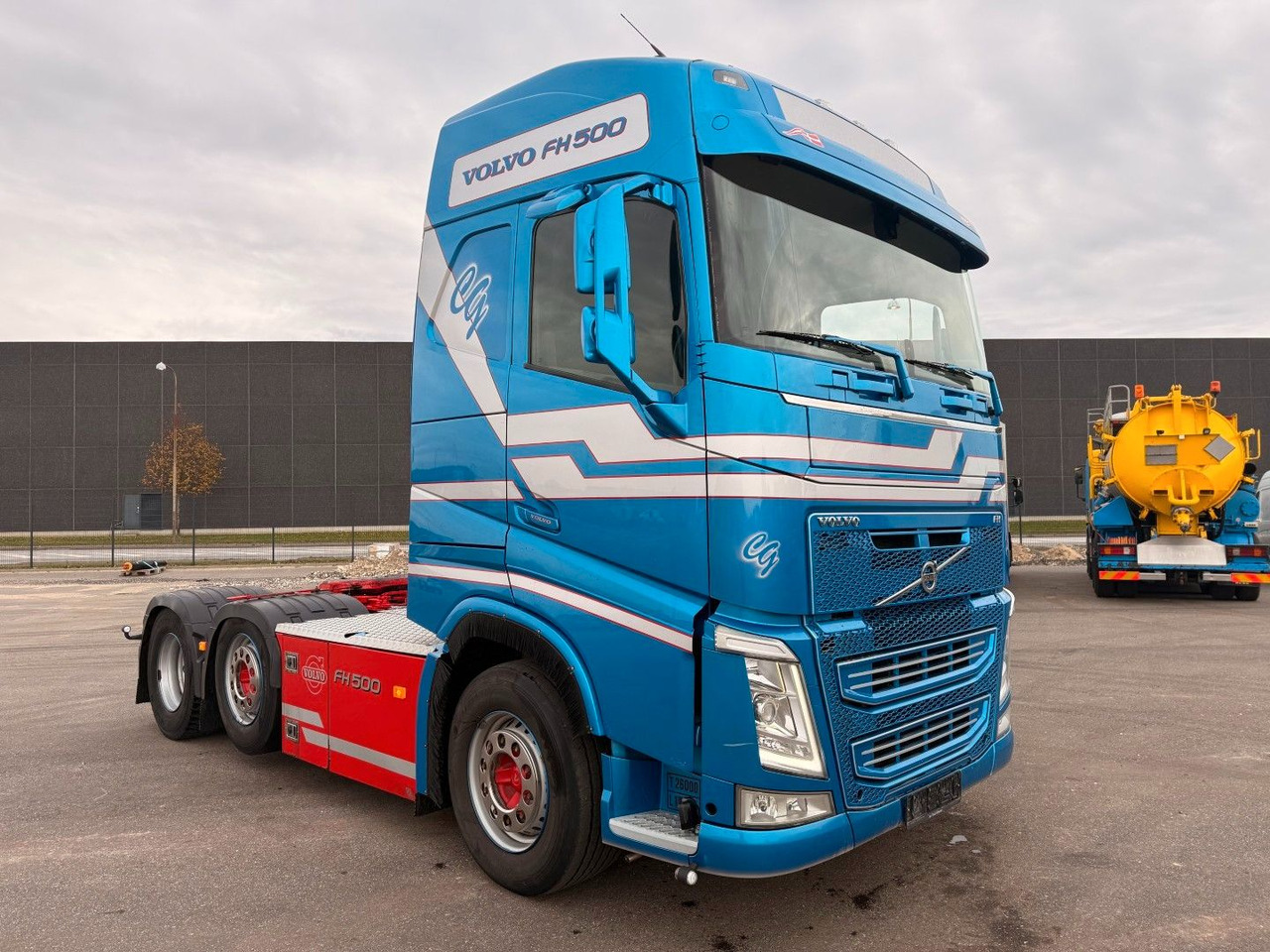 Volvo FH500 6x2/2 Globetrotter Euro 5 - Tractor unit: picture 2 Volvo FH500 6x2/2 Globetrotter Euro 5 - Tractor unit: picture 2