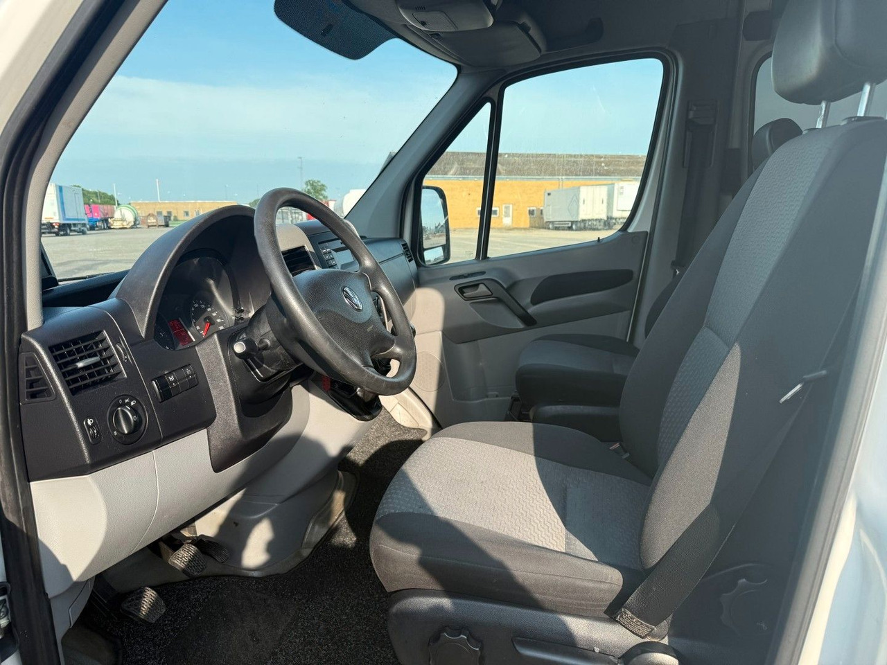 Volkswagen Crafter 50 163 HP Long Van - Panel van: picture 5 Volkswagen Crafter 50 163 HP Long Van - Panel van: picture 5