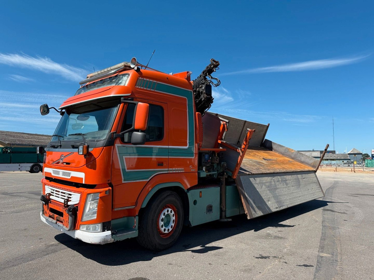 Volvo FM500 8x2*6 Crane HMF 2620 K5 Pendel Tipper - Crane truck: picture 5 Volvo FM500 8x2*6 Crane HMF 2620 K5 Pendel Tipper - Crane truck: picture 5