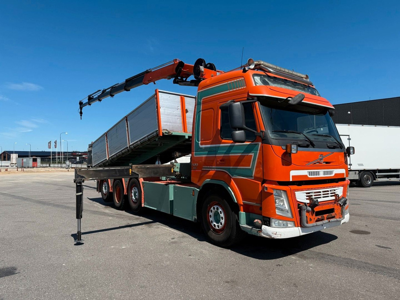 Volvo FM500 8x2*6 Crane HMF 2620 K5 Pendel Tipper - Crane truck: picture 2 Volvo FM500 8x2*6 Crane HMF 2620 K5 Pendel Tipper - Crane truck: picture 2