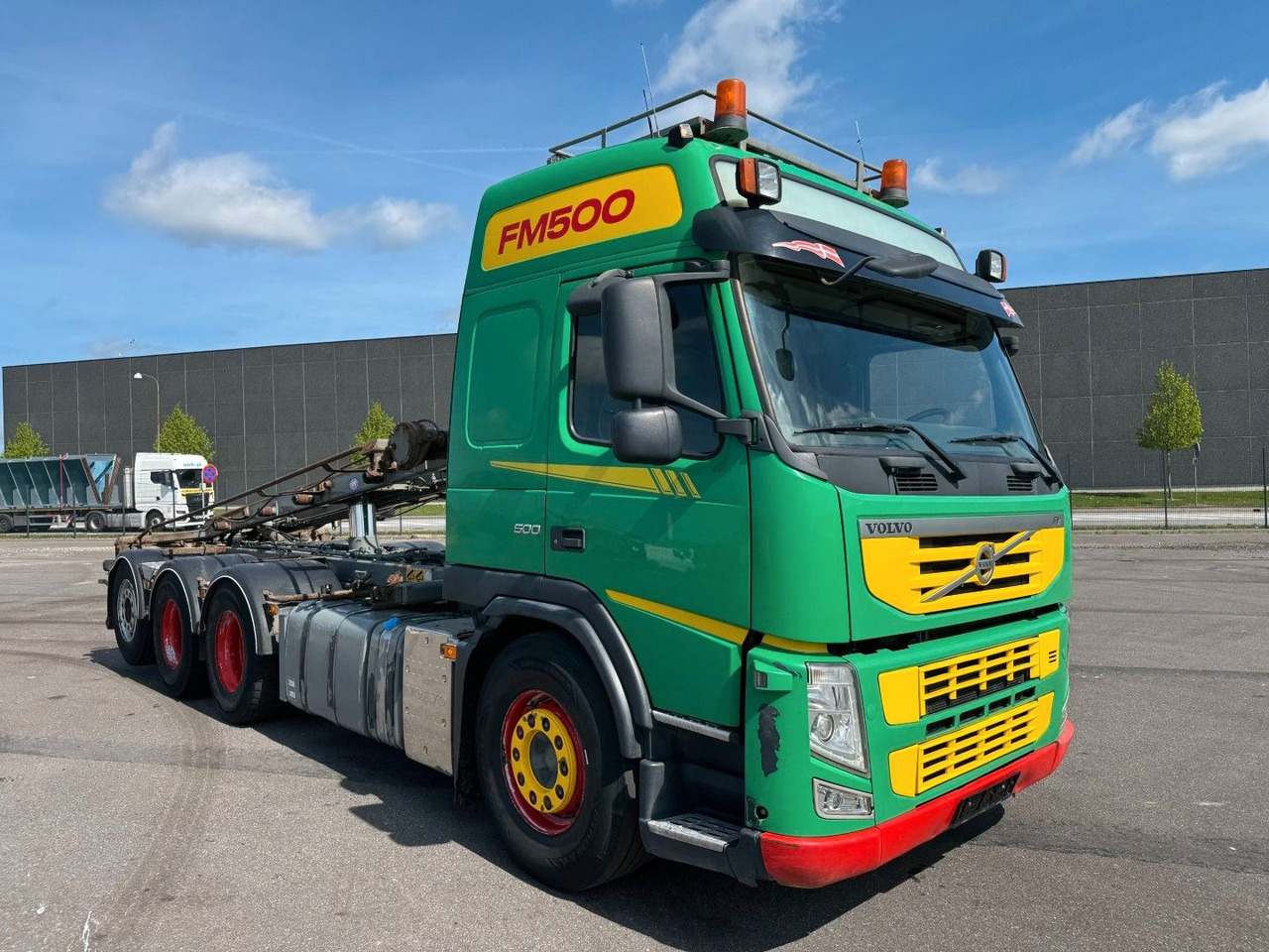 Volvo FM500 8x4*4 HMF Kipper Euro 5 - Tipper: picture 2 Volvo FM500 8x4*4 HMF Kipper Euro 5 - Tipper: picture 2