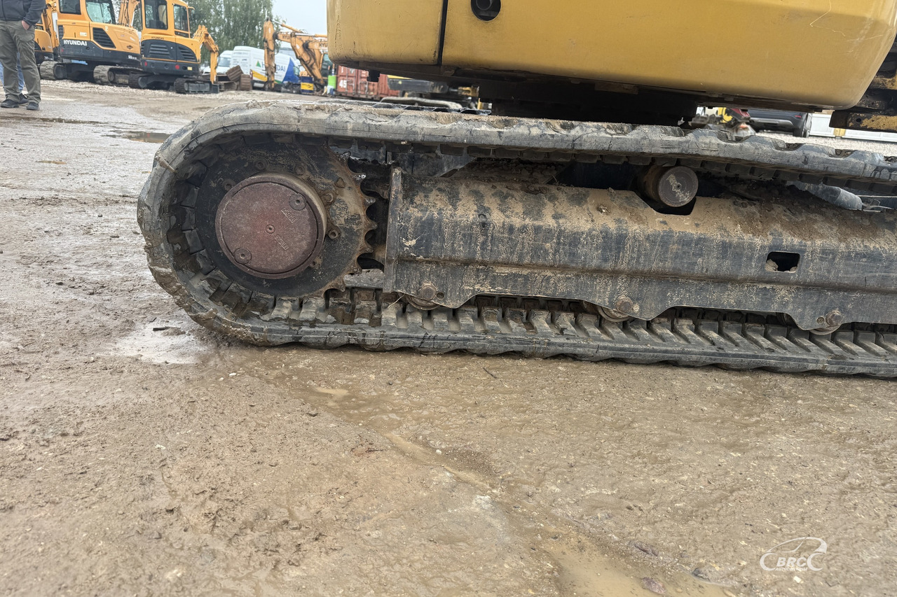 Mini excavator Caterpillar 302.7DCR: picture 7 Mini excavator Caterpillar 302.7DCR: picture 7