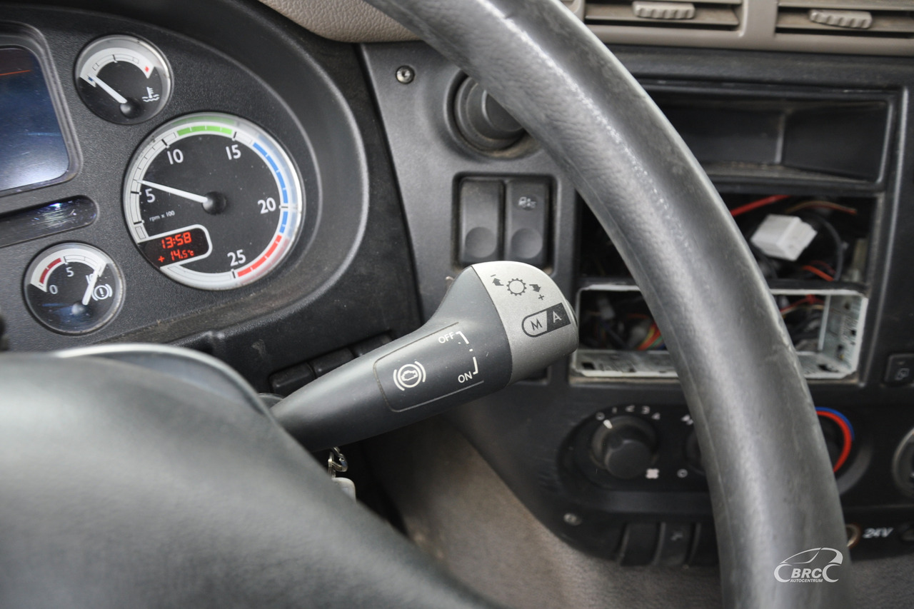 Curtainsider truck DAF CF 75.310: picture 13