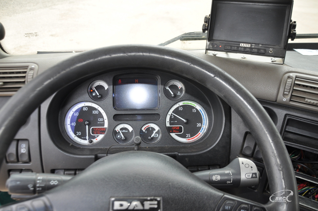 Curtainsider truck DAF CF 75.310: picture 12