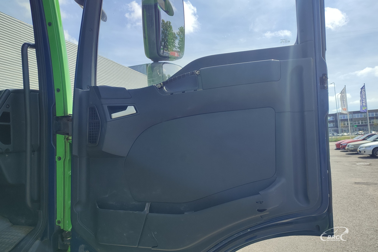 Garbage truck MAN TGA 26.310: picture 12