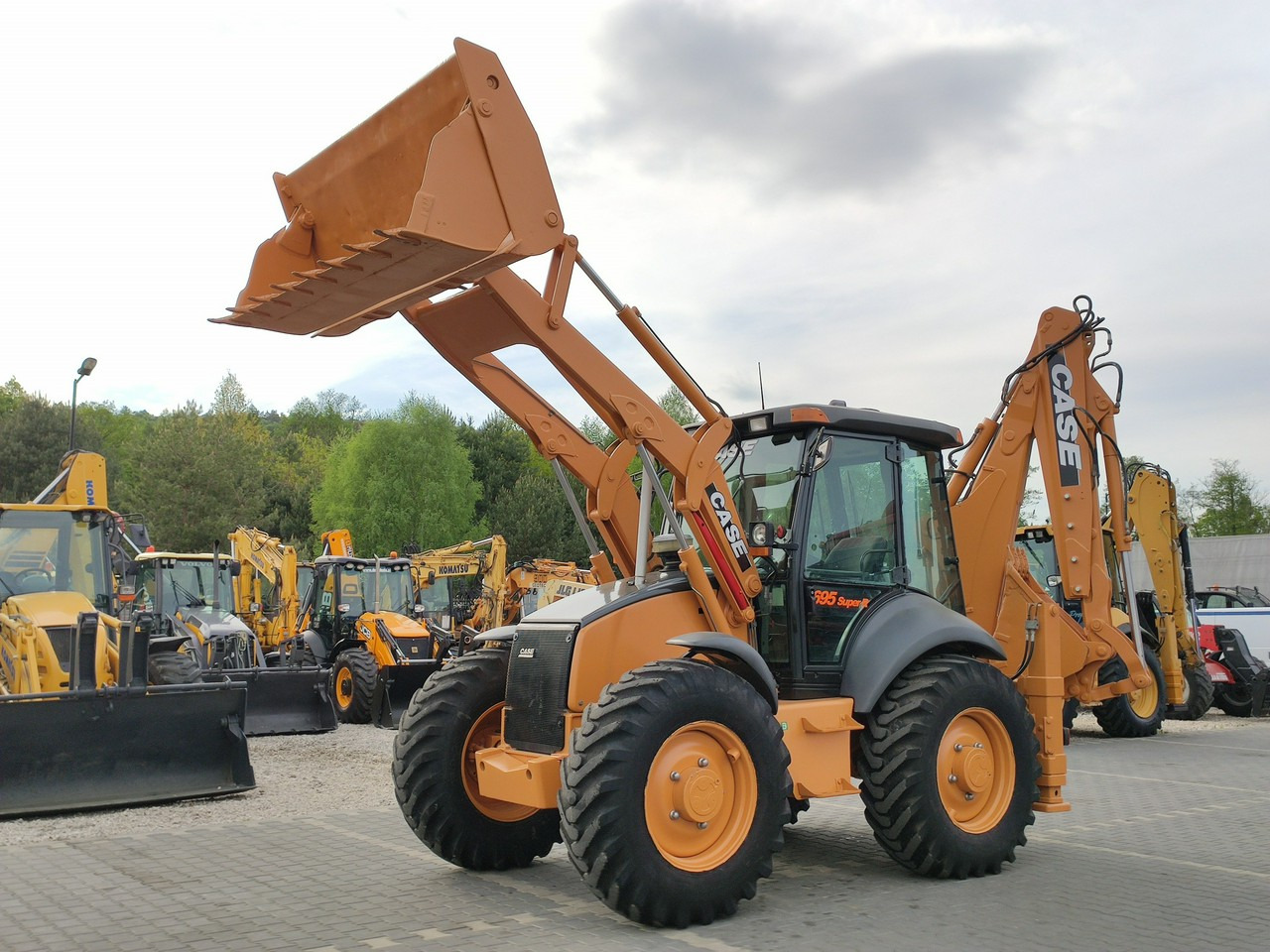 Case 695SR2-4PS - Backhoe loader: picture 1 Case 695SR2-4PS - Backhoe loader: picture 1