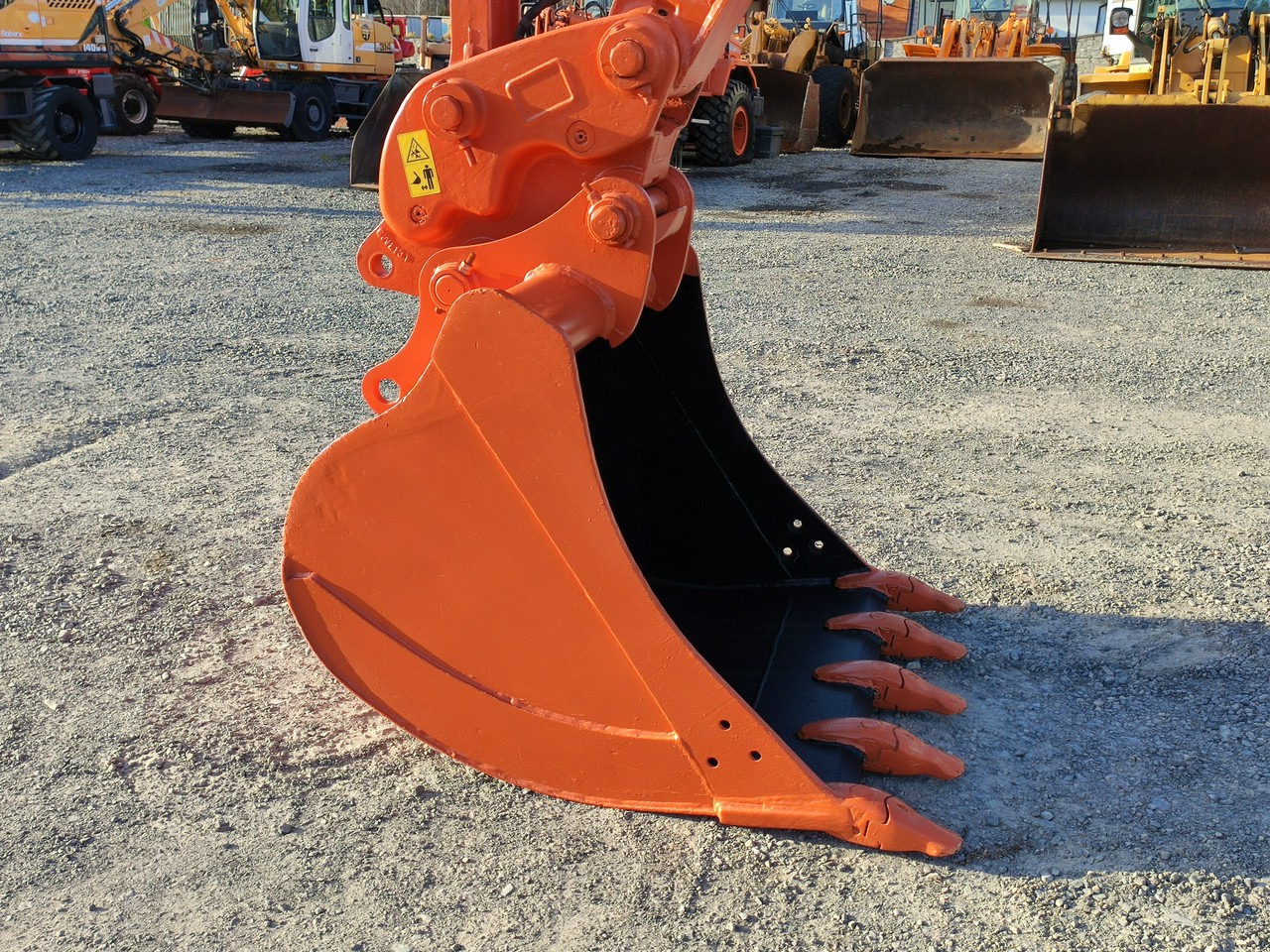 Hitachi ZX140 Koparka Kołowa - Wheel excavator: picture 5 Hitachi ZX140 Koparka Kołowa - Wheel excavator: picture 5